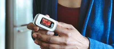 Pulse oximeter.